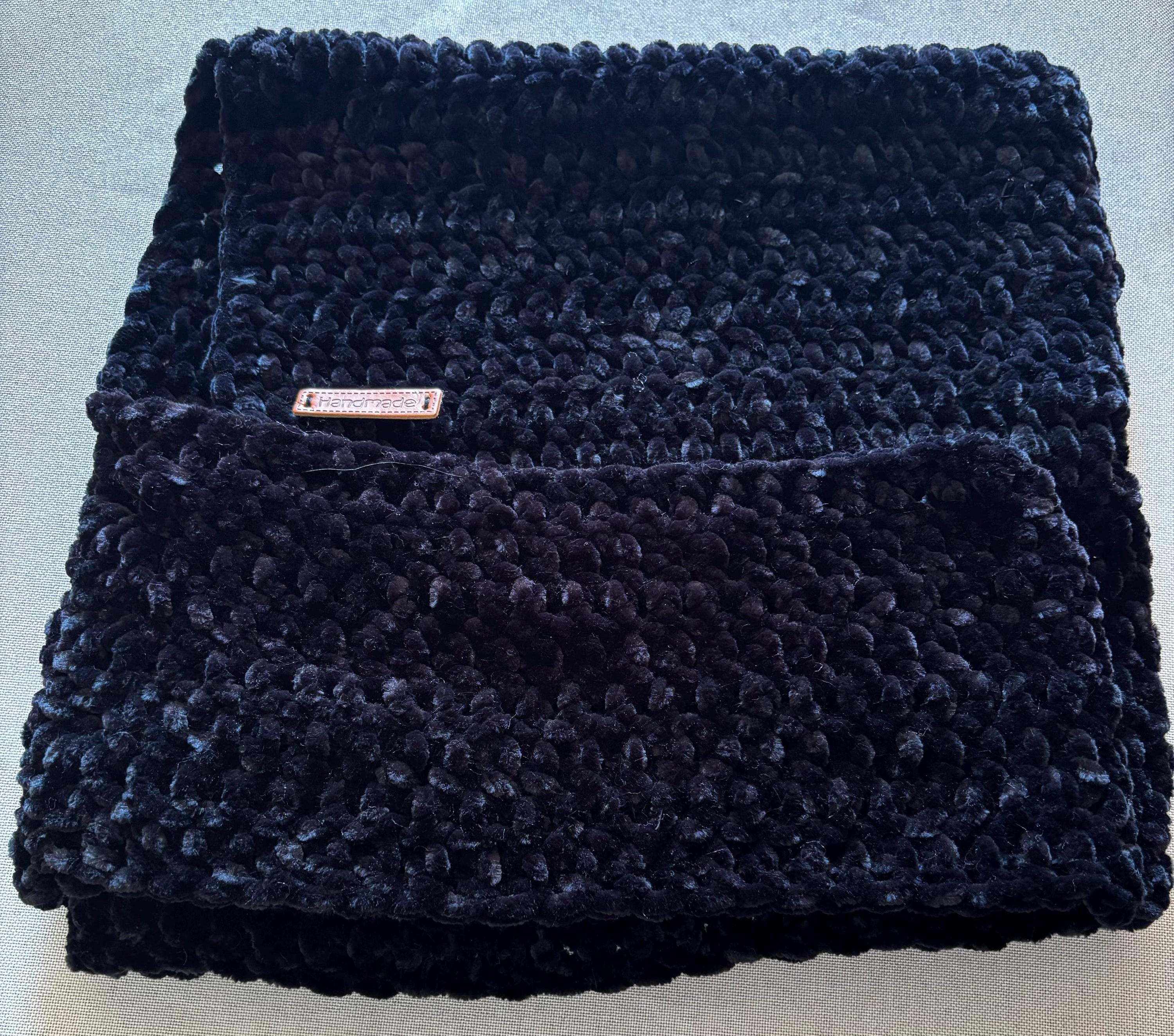Crochet hooded scarf for toddlers.