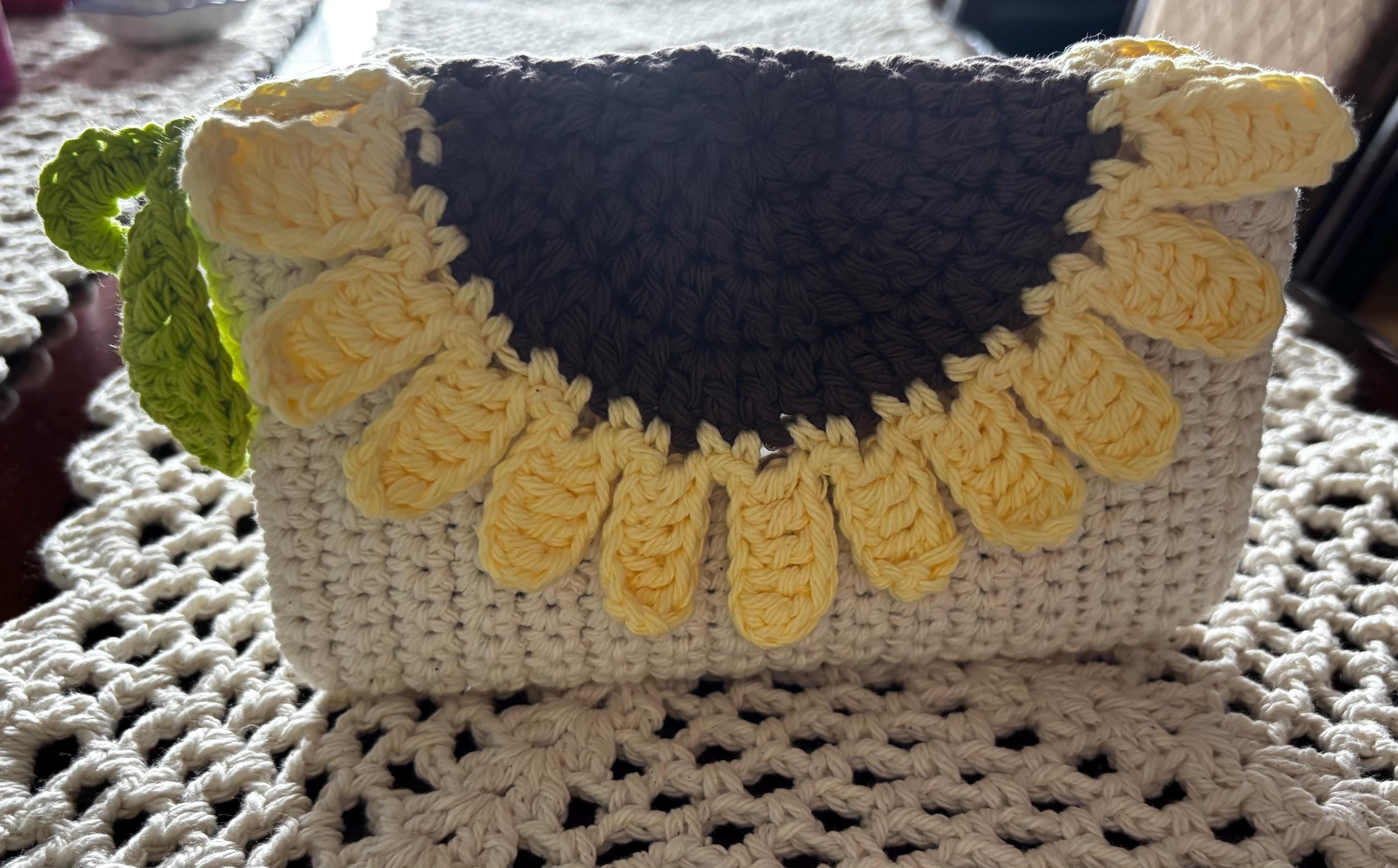 Crochet sunflower wallet.