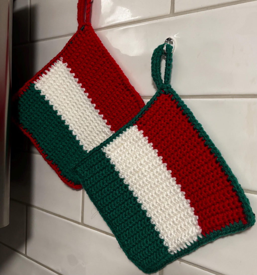 Flag pot holders set.