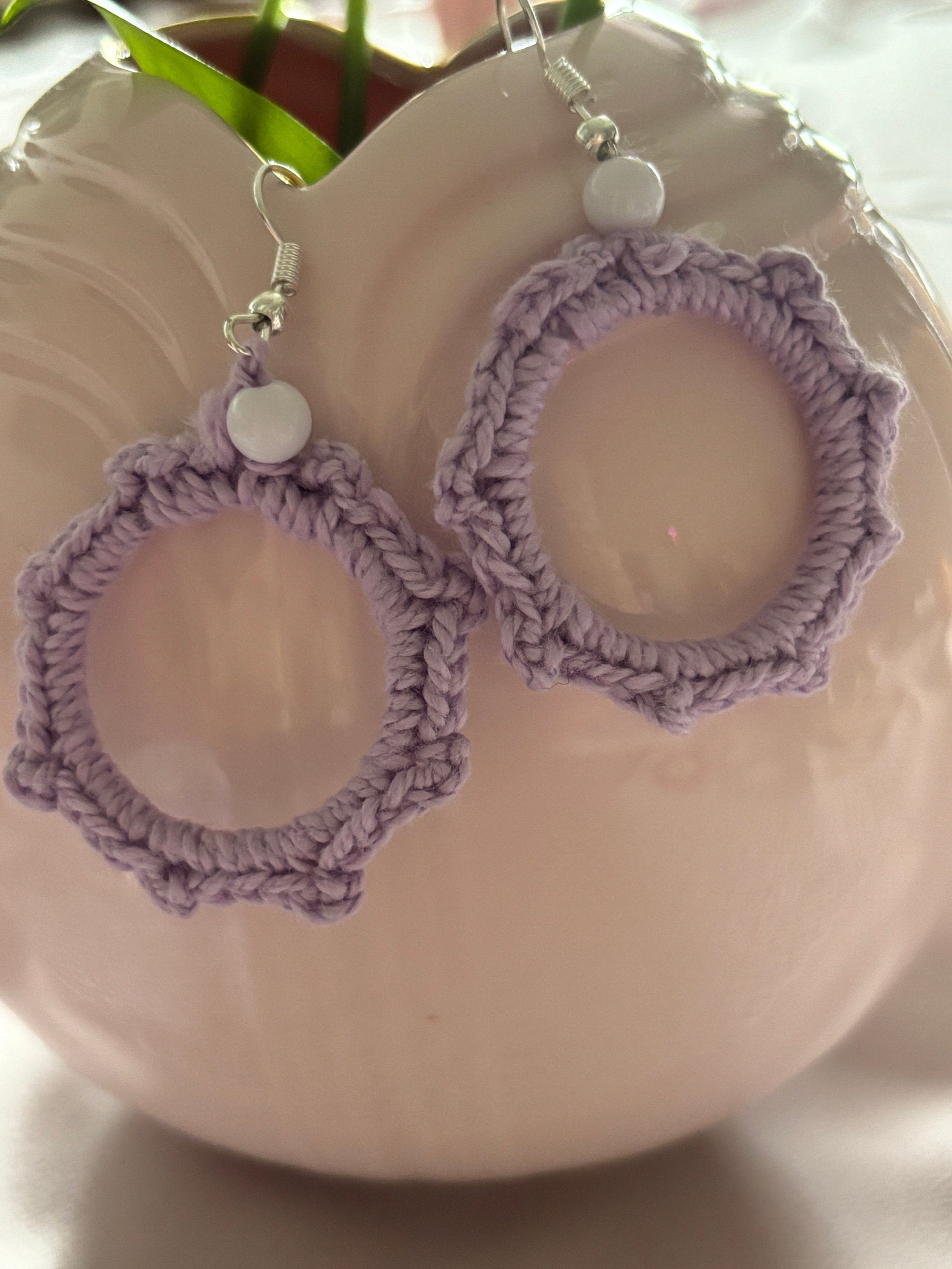 Crochet Flower Earrings: Summer Colors