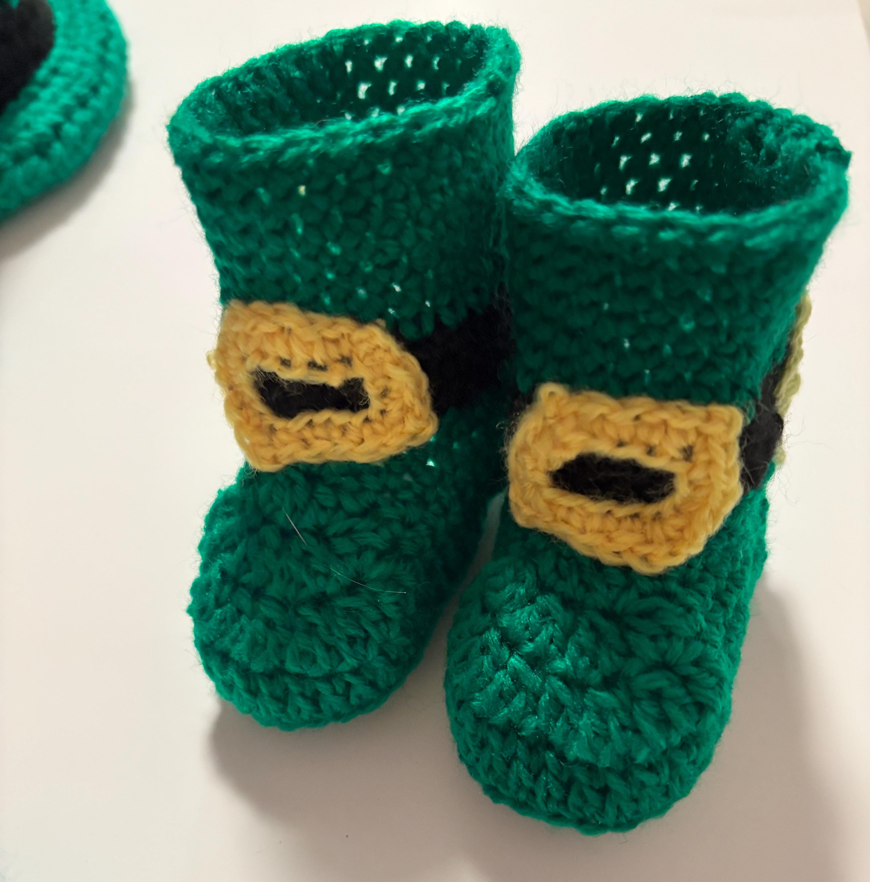 Crochet baby milestone set.