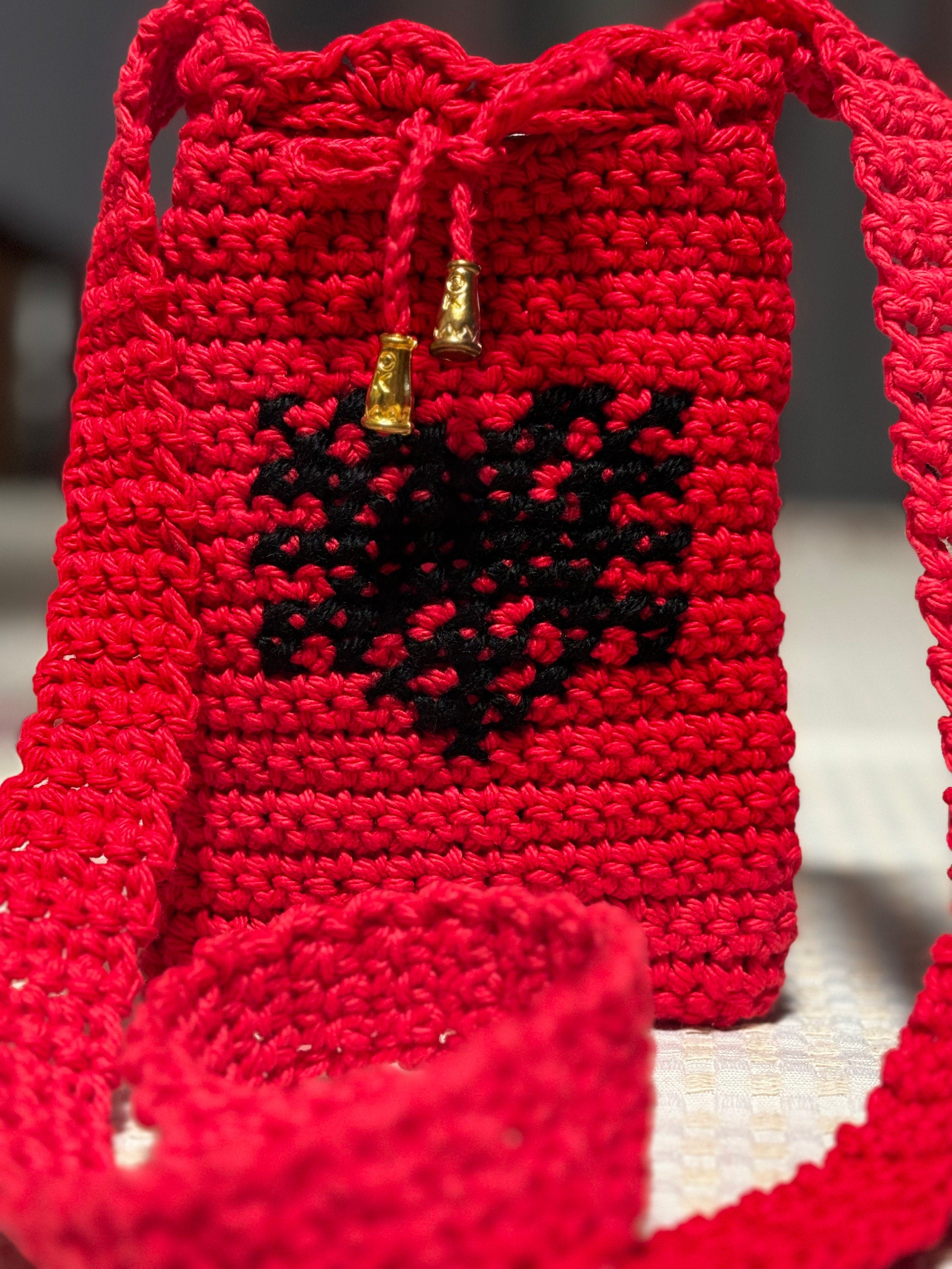 Albanian eagle crochet bag.