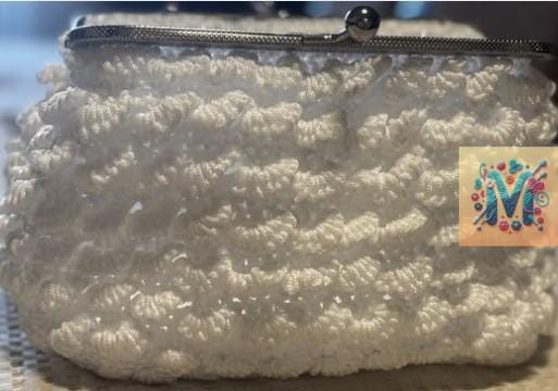 White Crochet Purse: Elegant Clutch Bag