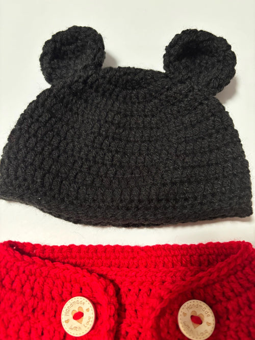 Crochet baby set.