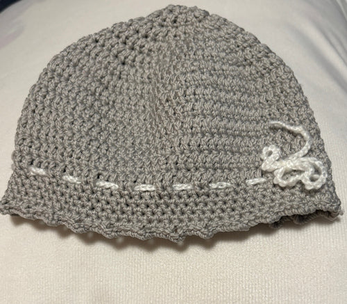 Crochet baby hat, mittens and socks set.