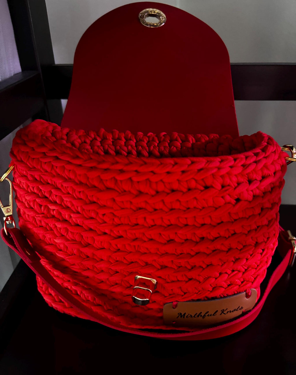 Red Crochet Crossbody Bag: T-Shirt Yarn, Leather Base