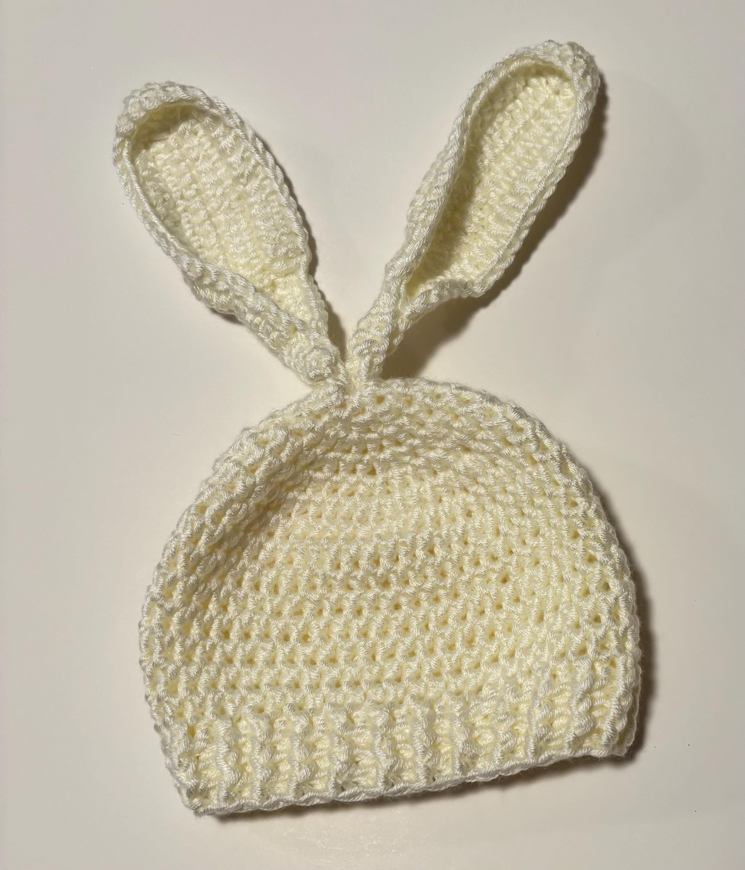 Crochet bunny baby set.