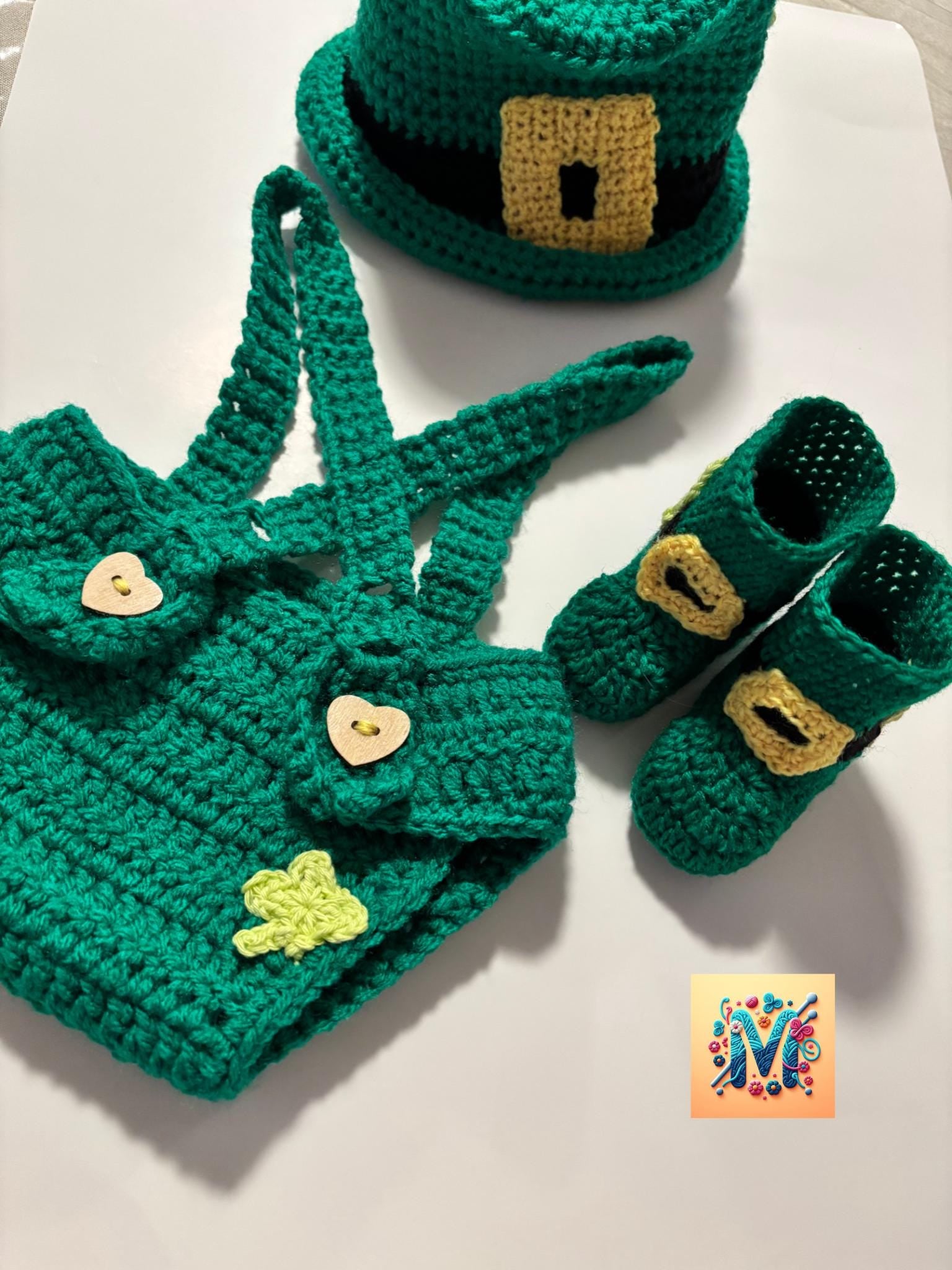 Crochet baby milestone set.