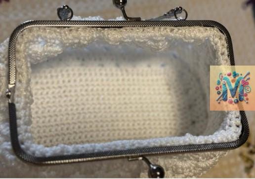 White Crochet Purse: Elegant Clutch Bag