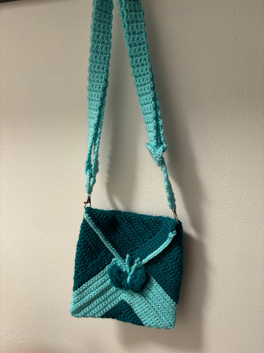 Crochet crossbody bag.