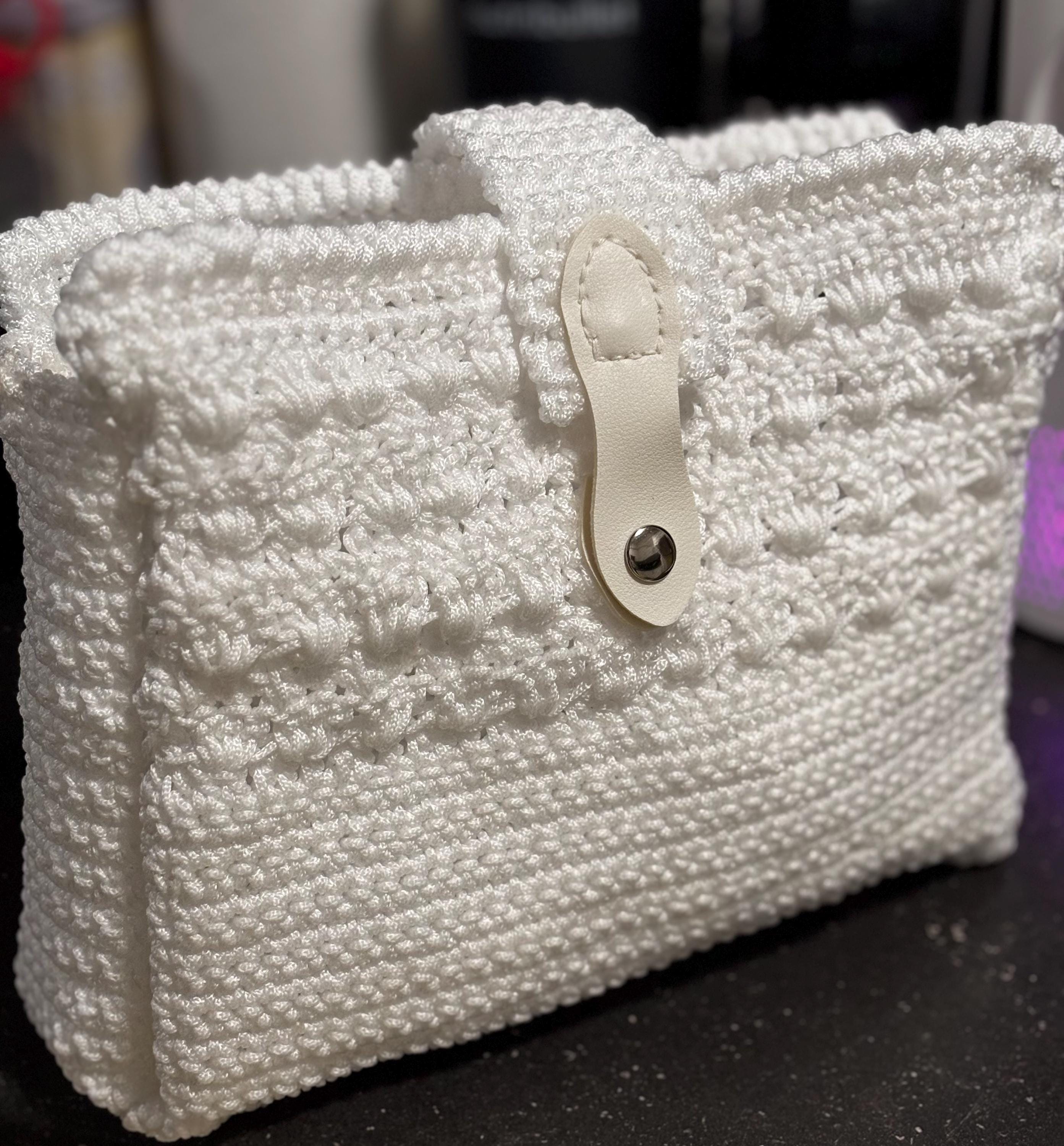 Crochet Handbag: White Knit Purse - 28x9x20cm