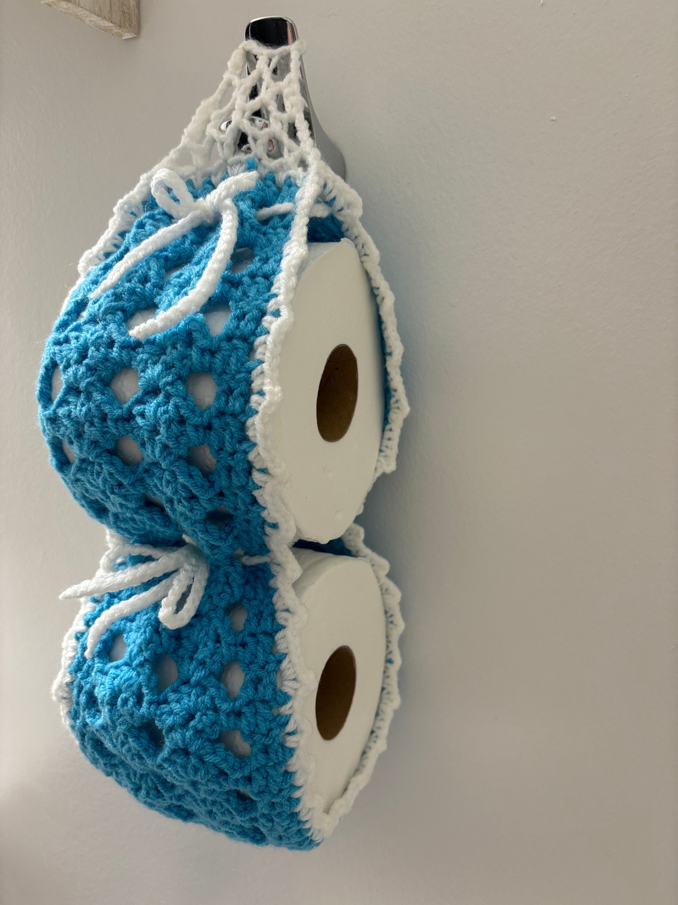 Double rroll crochet holder.